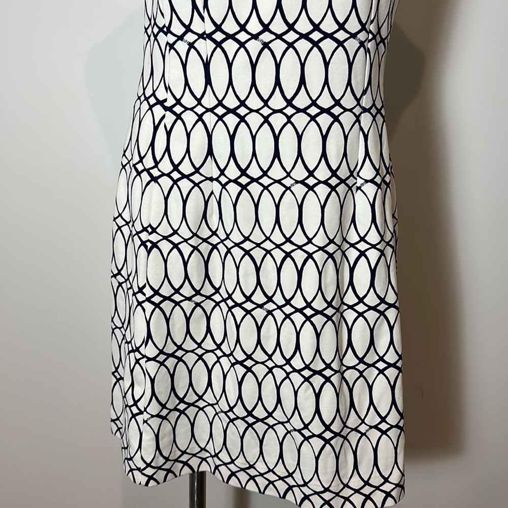 Lilly Pulitzer dress - Picture 3 of 10